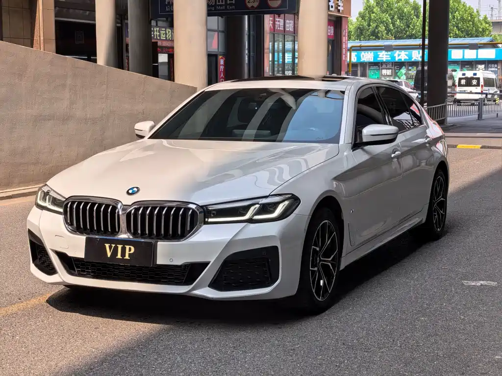 BMW 5 Series 2023
