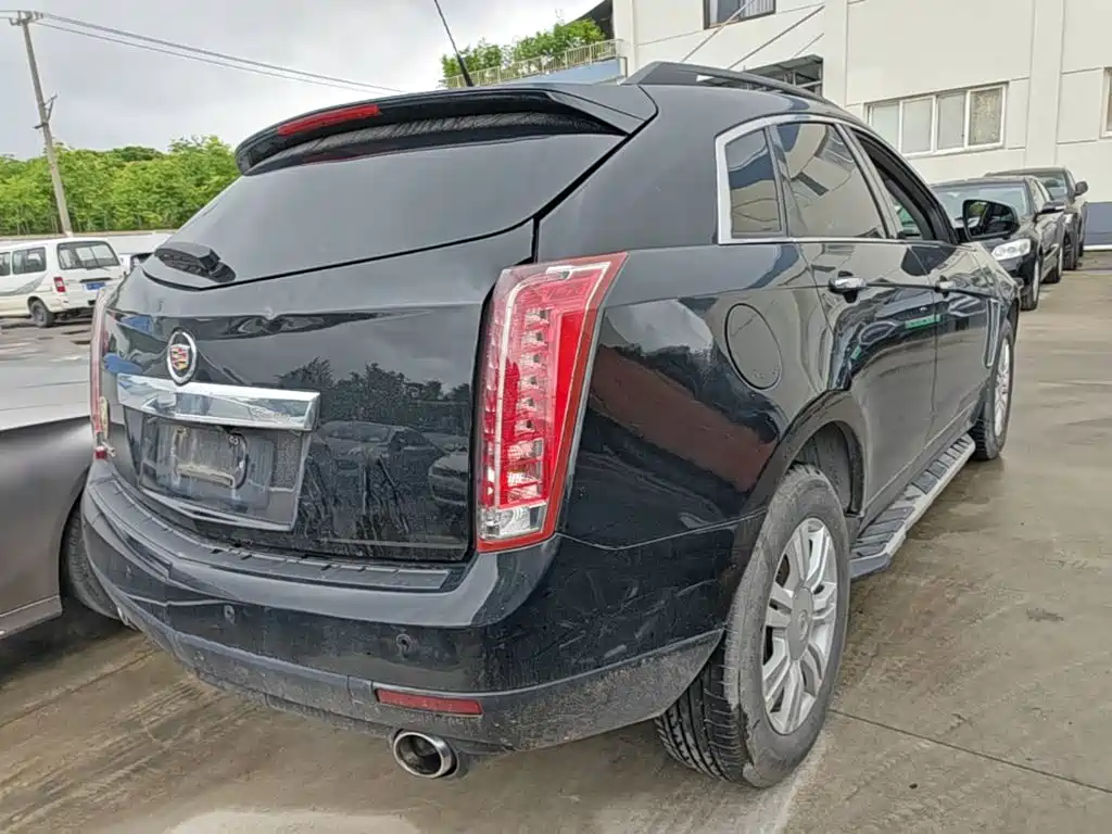Cadillac SRX 2016 — фото 7