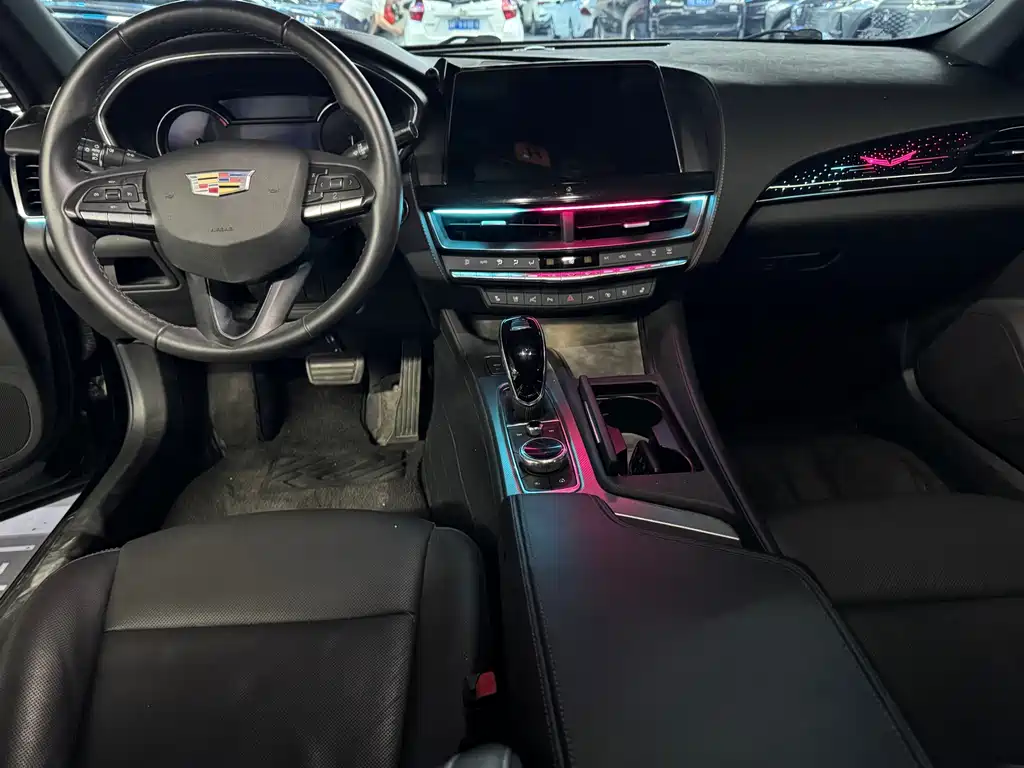 Cadillac CT5 2023 — фото 15