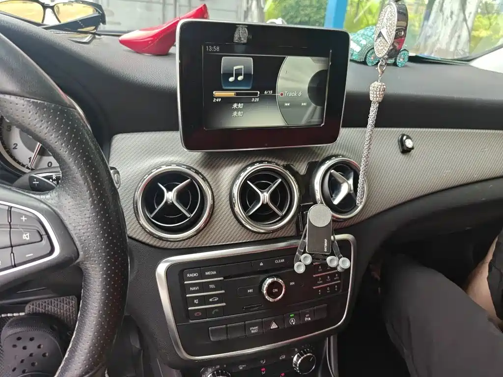 Mercedes-Benz GLA 2017
