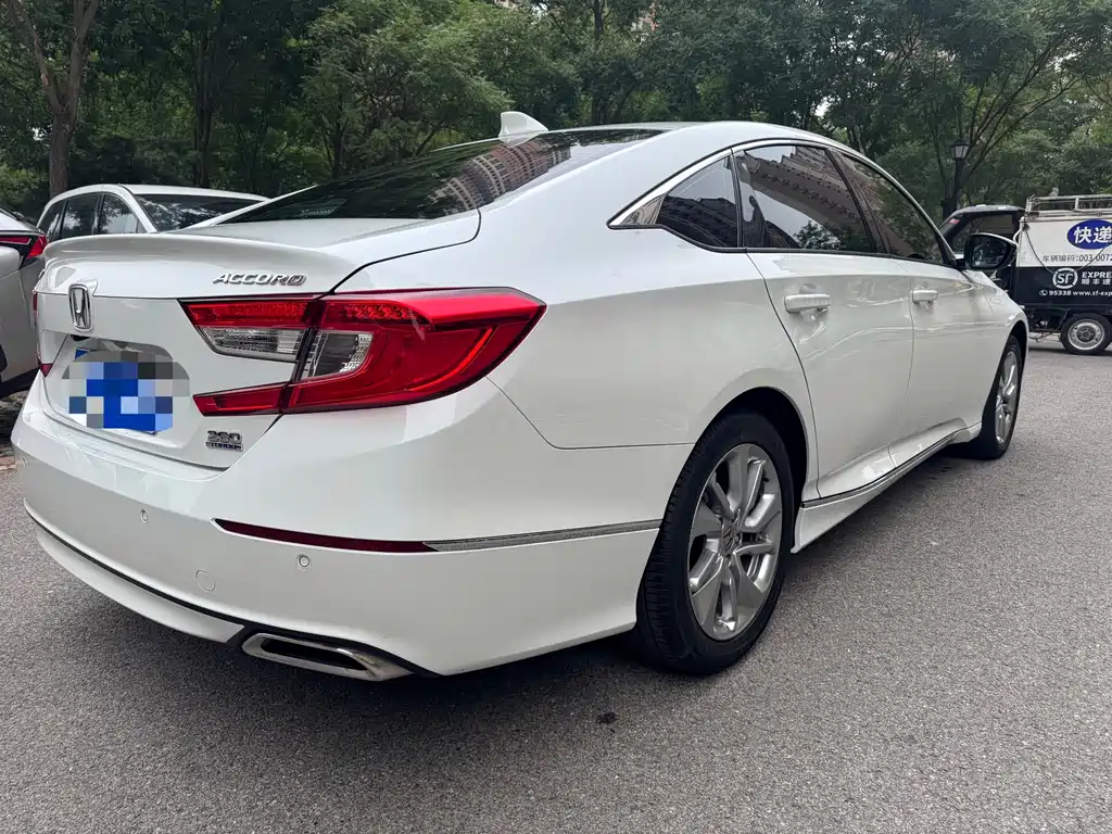 Honda Accord 2021 — фото 4
