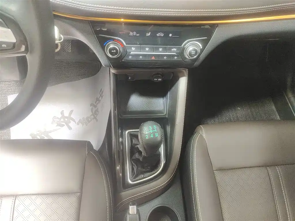 Changan Eado DT 2019 — фото 14