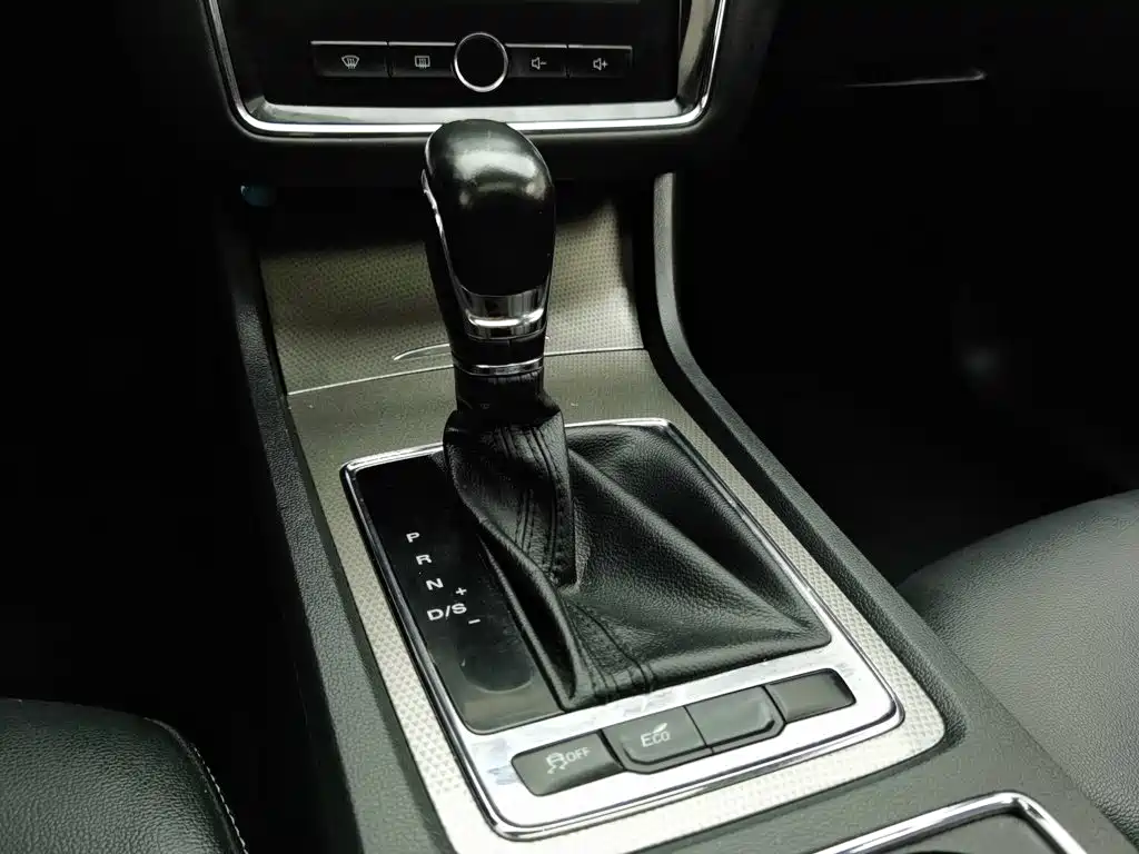 Roewe i6 Classic 2022 — фото 13