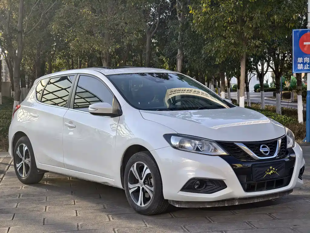 Nissan Tiida 2019