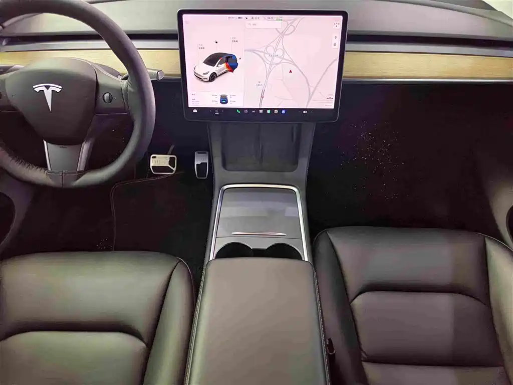 Tesla Model Y 2021 — фото 11