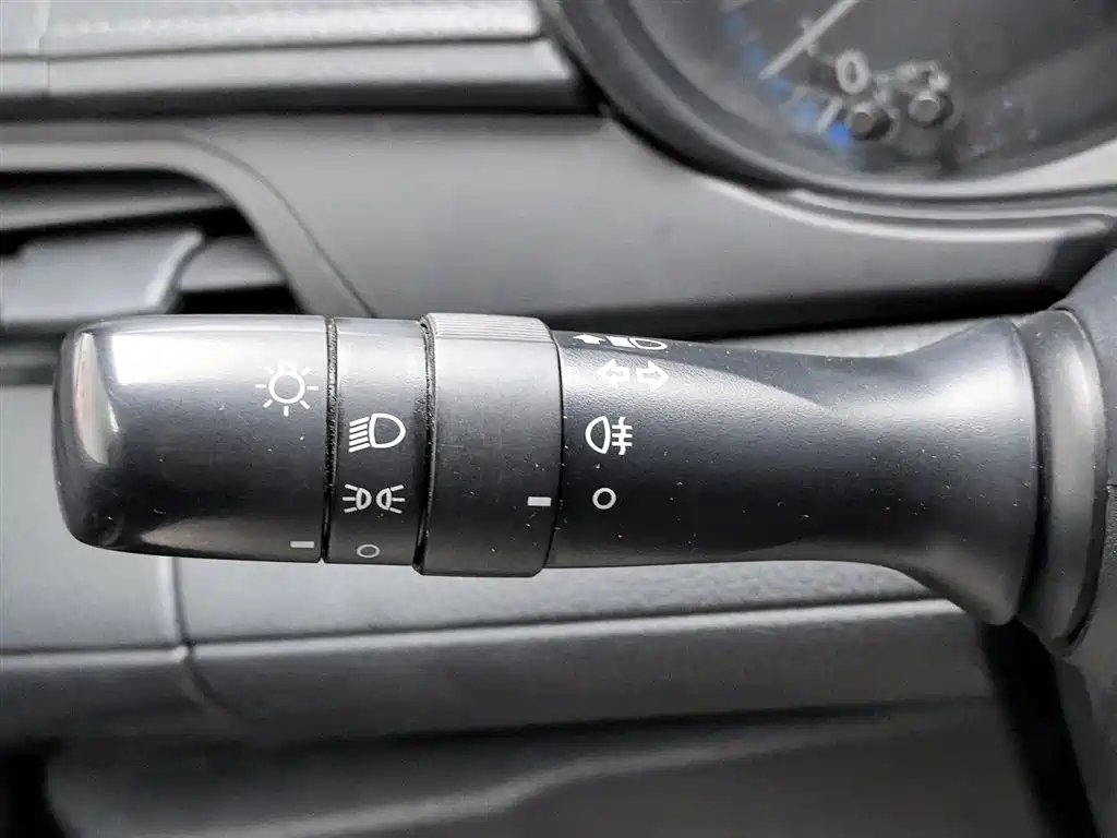 Toyota Vios 2017 — фото 21