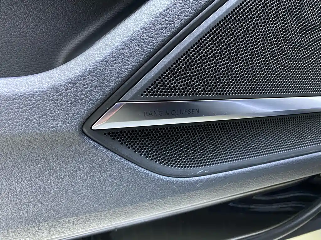 Audi A8 2019 — фото 2