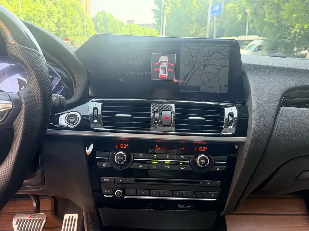BMW X4 2015 — фото 15