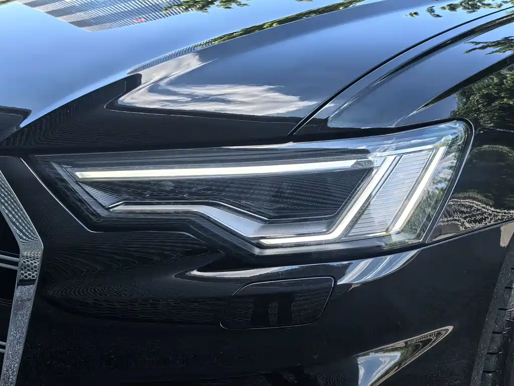 Audi A6L 2023 — фото 7