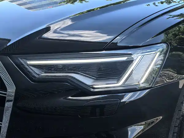 Audi A6L 2023