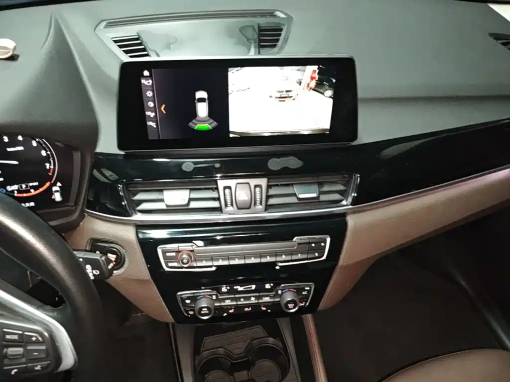 BMW X1 2020 — фото 13