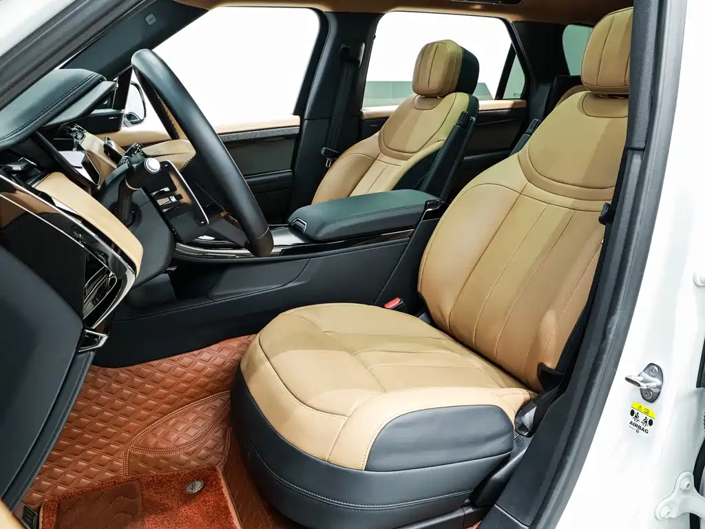 Land Rover Sport 2023 — фото 10