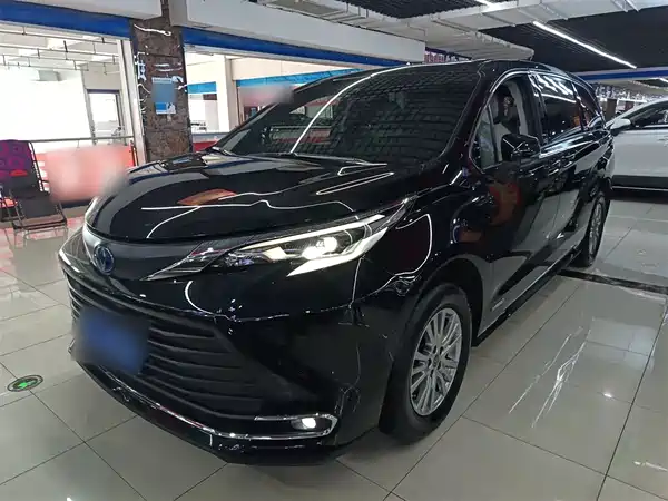 Toyota Sienna 2021