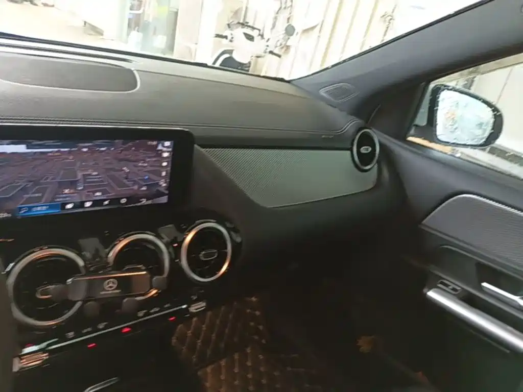 Mercedes-Benz GLA 2022 — фото 10