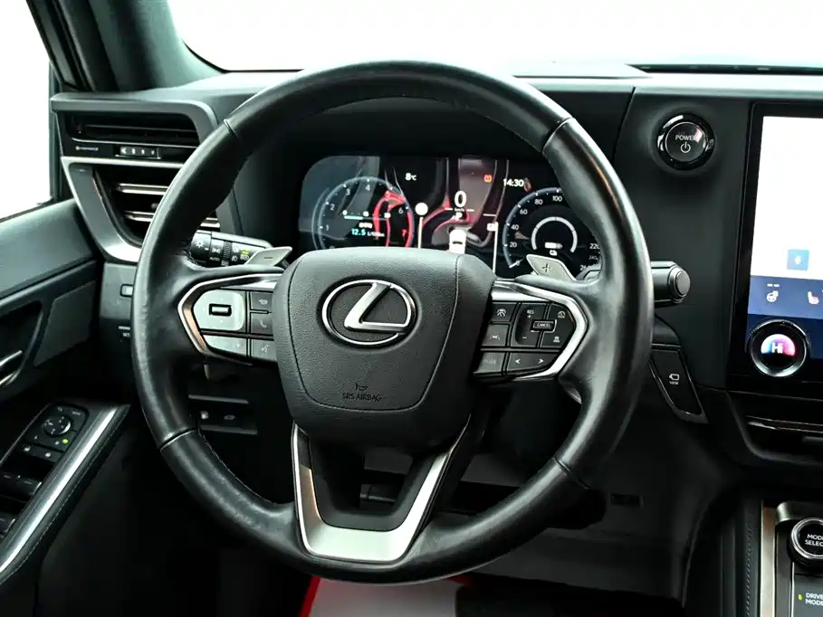 Lexus GX 2025 — фото 18