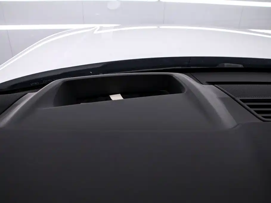 Land Rover Range Rover 2024 — фото 8