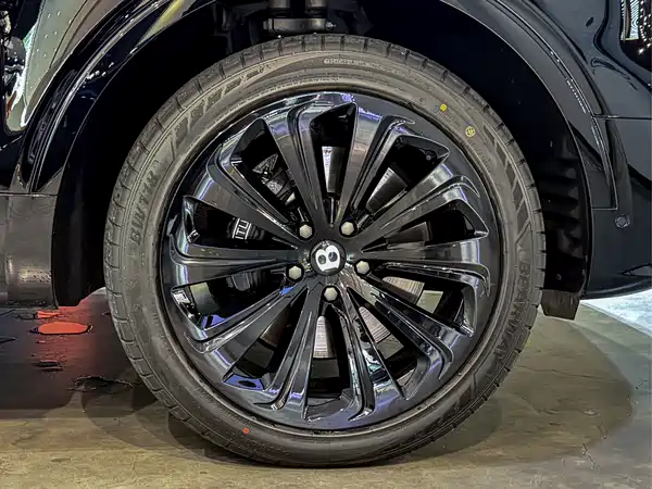 Bentley Bentayga 2021