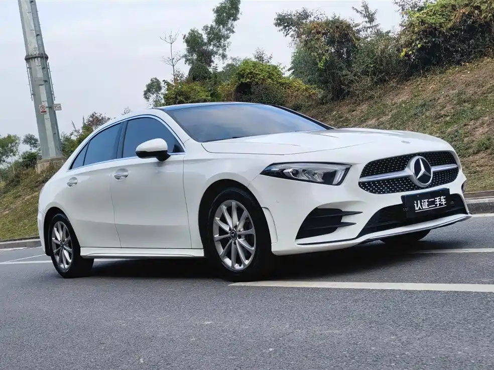 Mercedes-Benz A-Class 2021 — фото 3