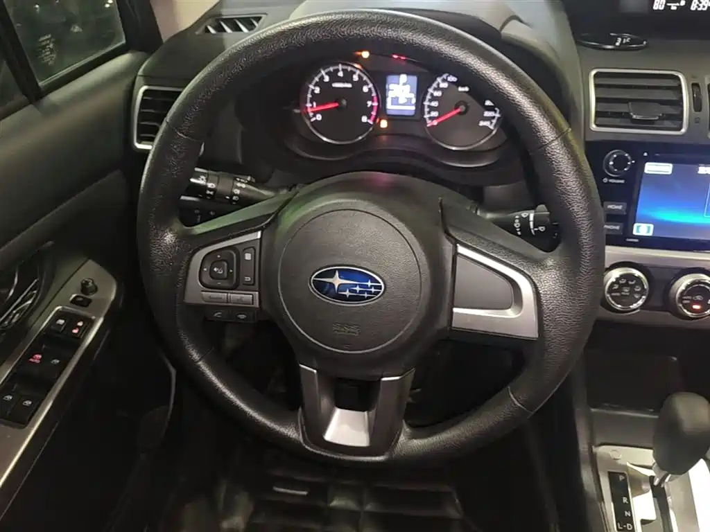 Subaru XV 2017 — фото 11