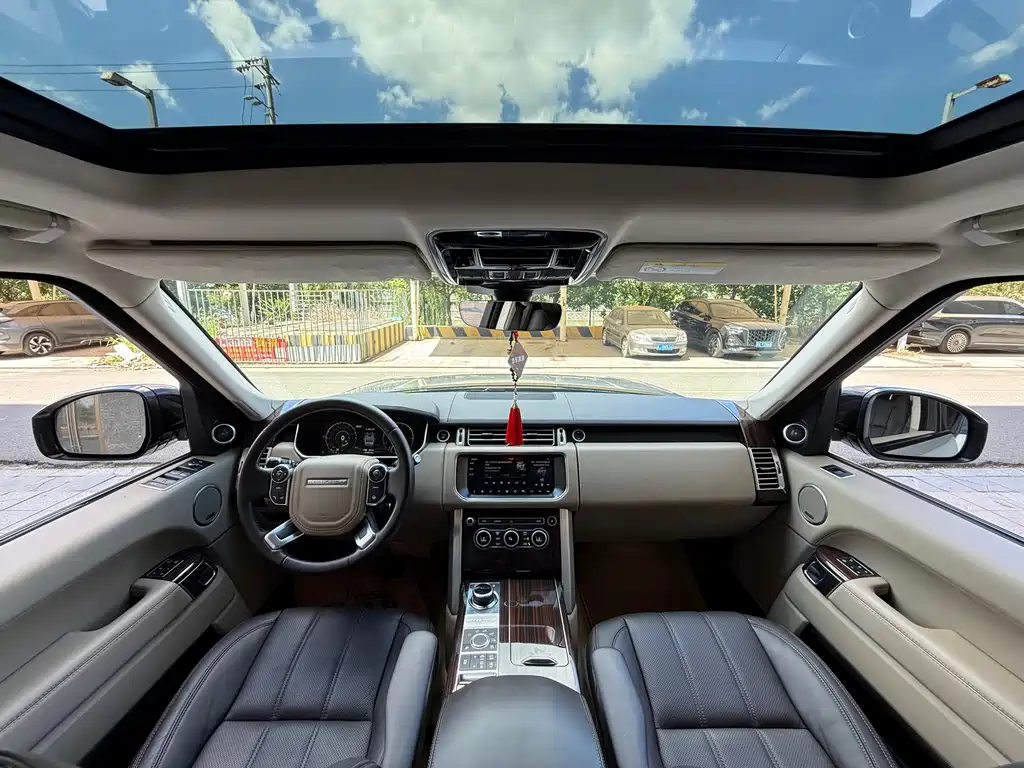 Land Rover Range Rover 2017 — фото 13