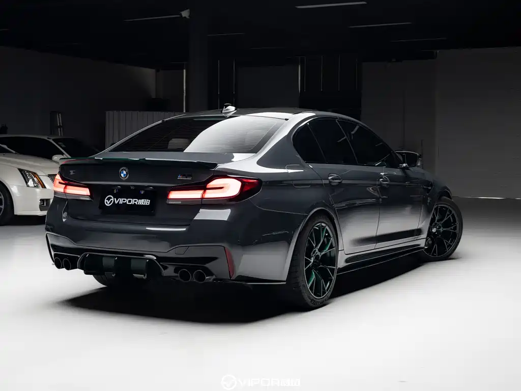 BMW M5 2021