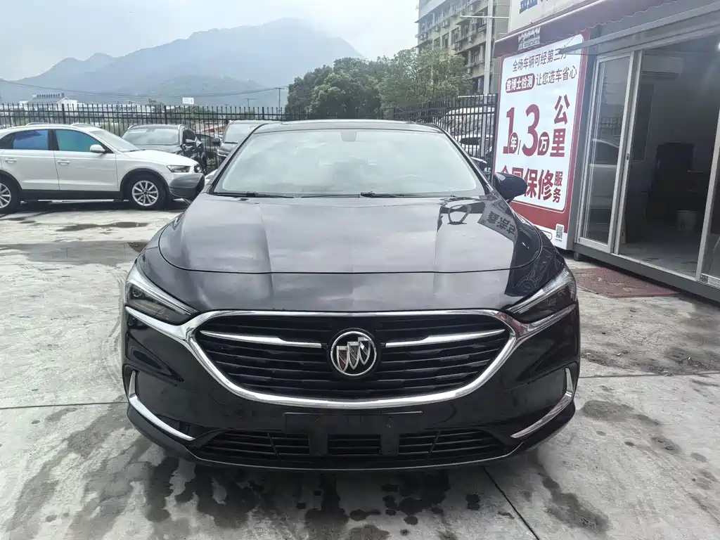 Buick LaCrosse 2022 — фото 2