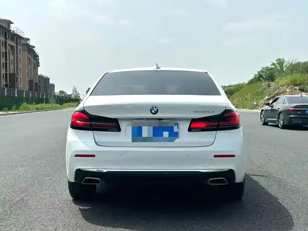 BMW 5 Series 2022