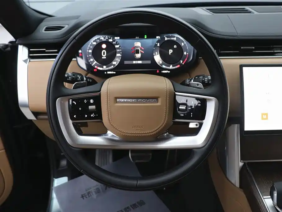Land Rover Range Rover 2024 — фото 16