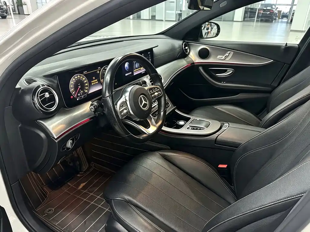 Mercedes-Benz E-Class 2019 — фото 6