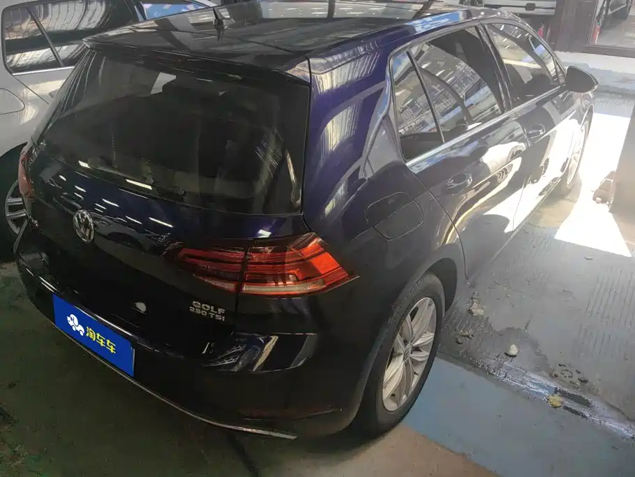 Volkswagen Golf 2020