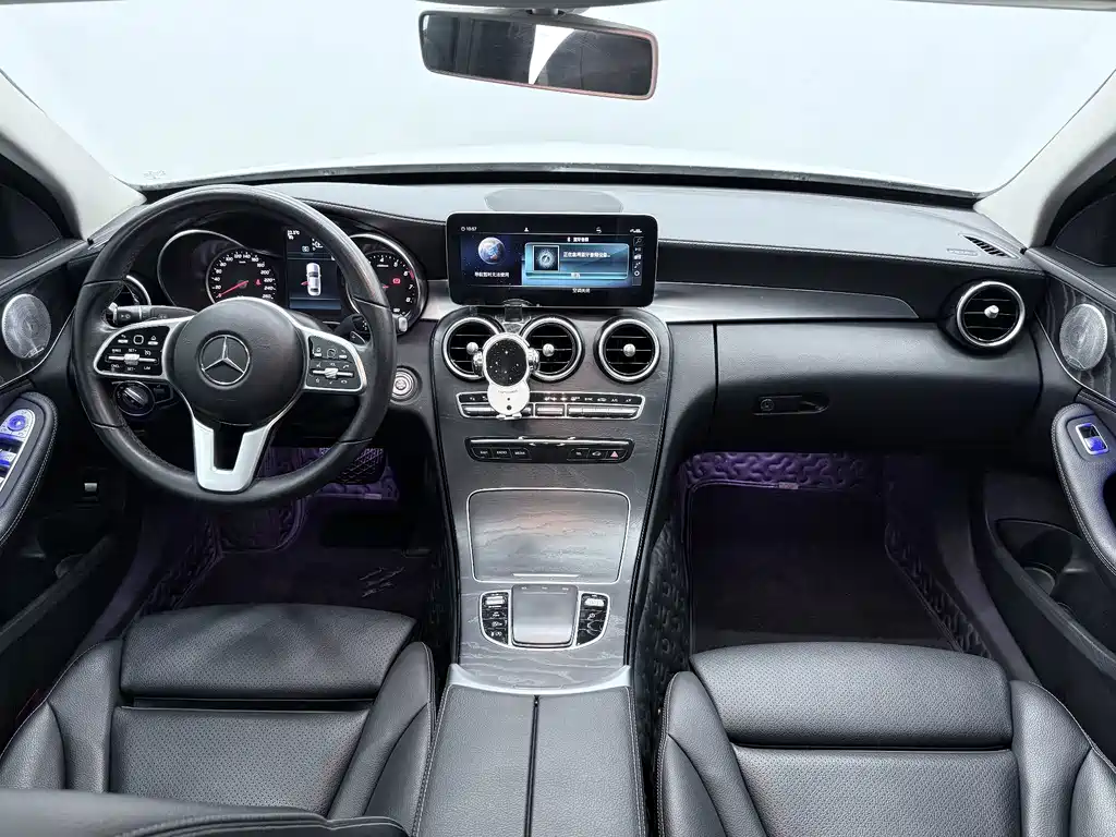 Mercedes-Benz C-Class 2019 — фото 6