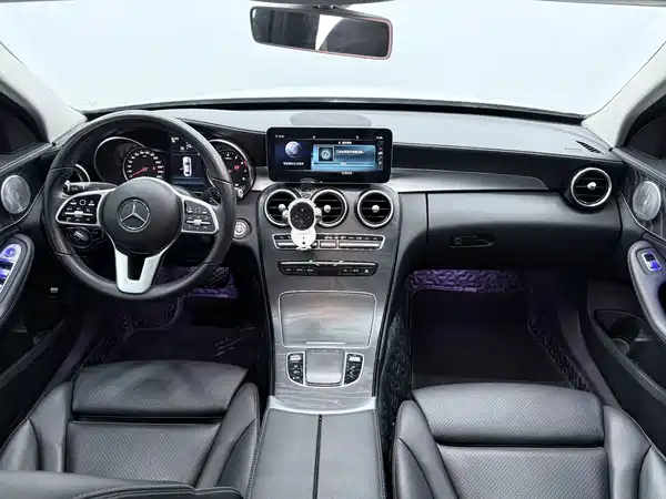 Mercedes-Benz C-Class 2019
