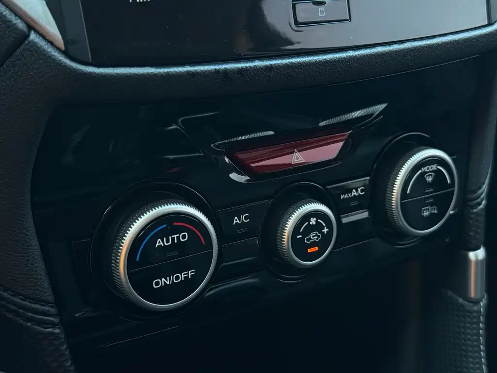 Subaru Forester 2019 — фото 19