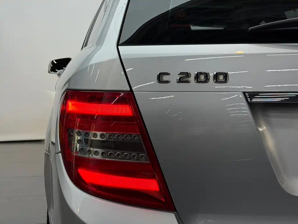 Mercedes-Benz C-Class 2012 — фото 17