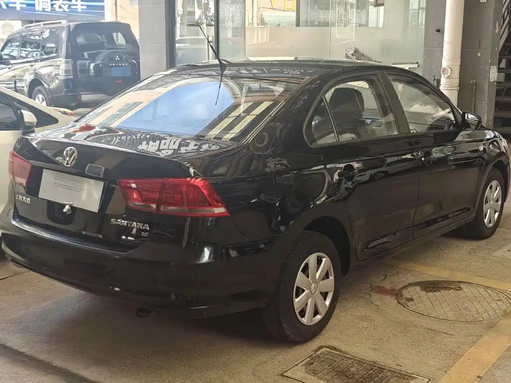 Volkswagen Santana 2013