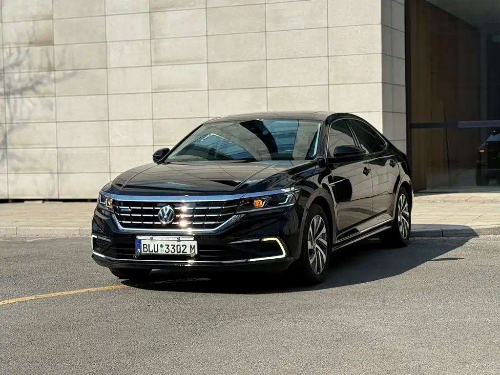 Volkswagen Passat PHEV 2020