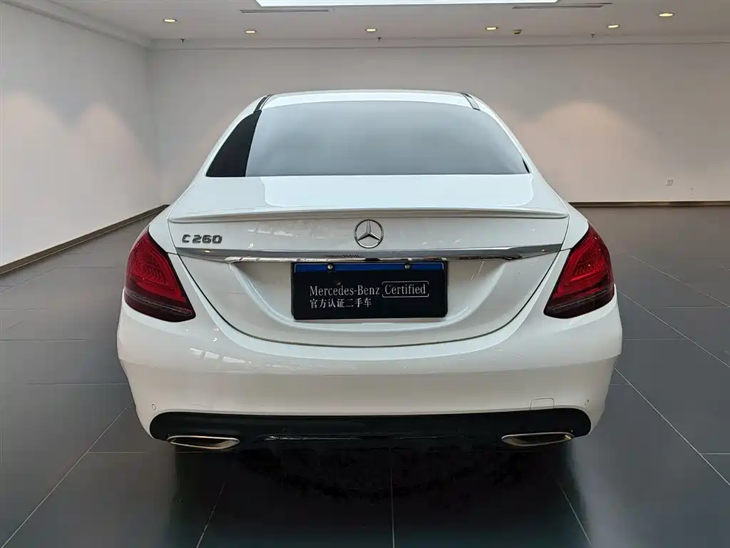Mercedes-Benz C-Class 2020