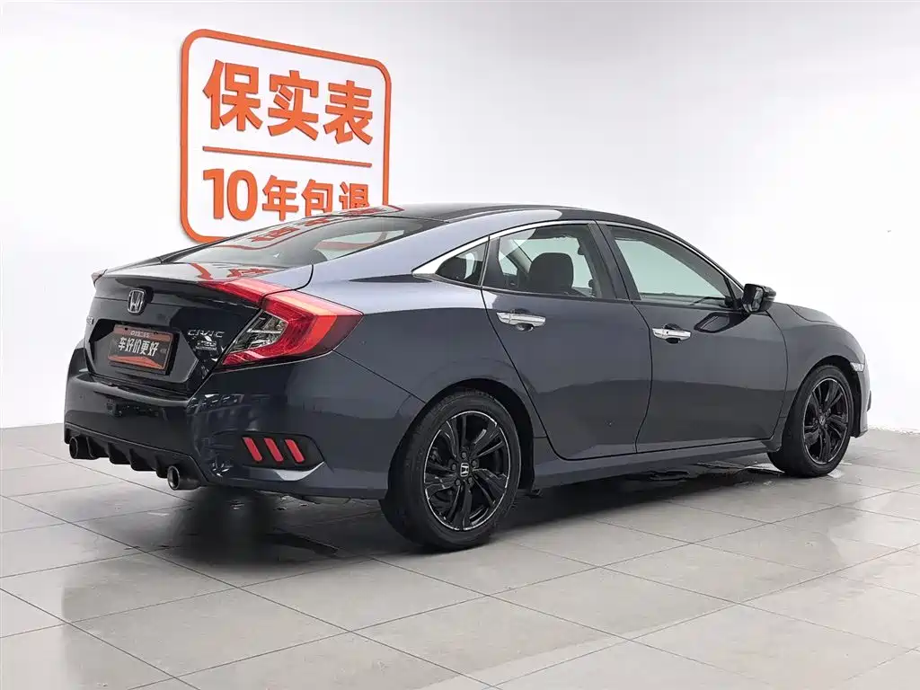 Honda Civic 2018 — фото 2