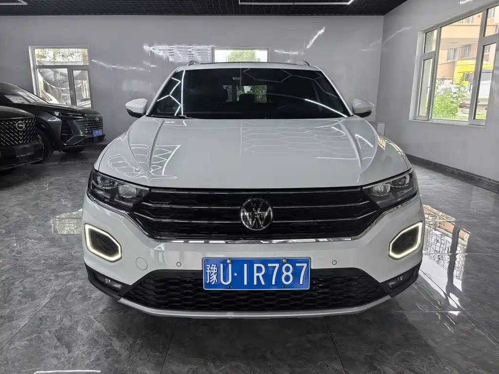 Volkswagen T-Roc 2023