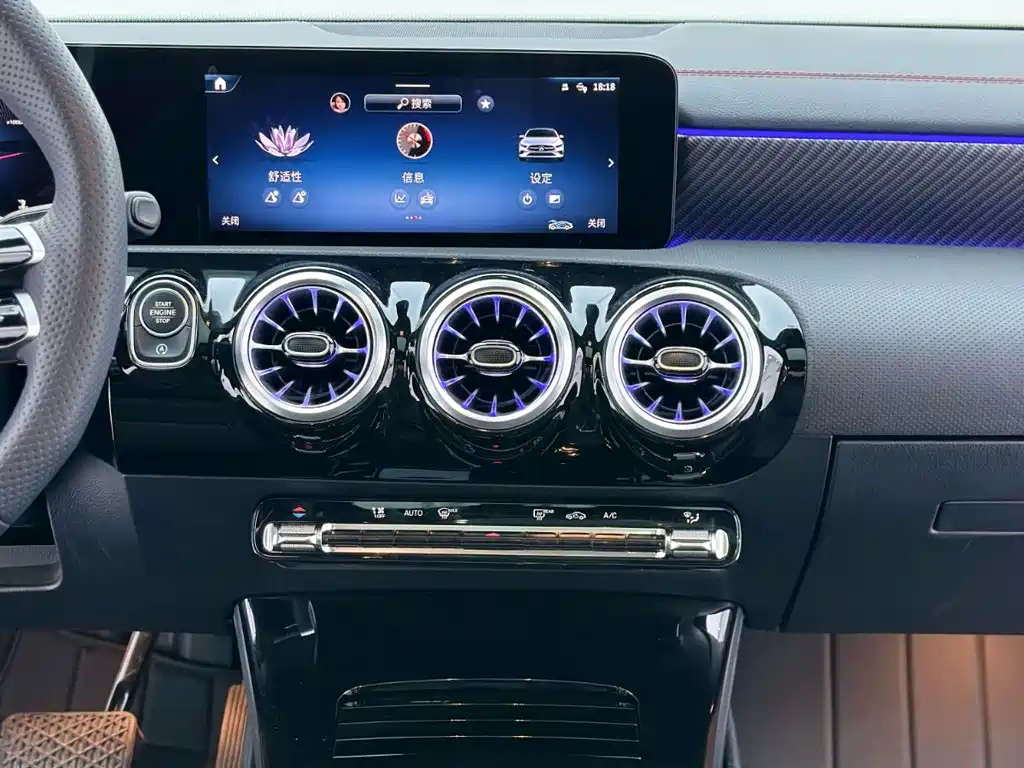 Mercedes-Benz A-Class 2024 — фото 19