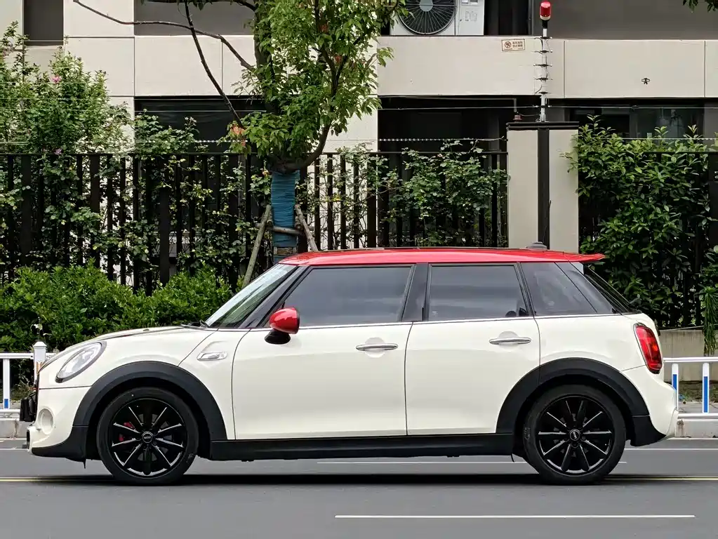MINI Mini 2018 — фото 14