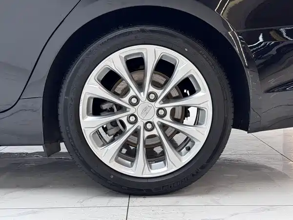 Cadillac CT5 2022