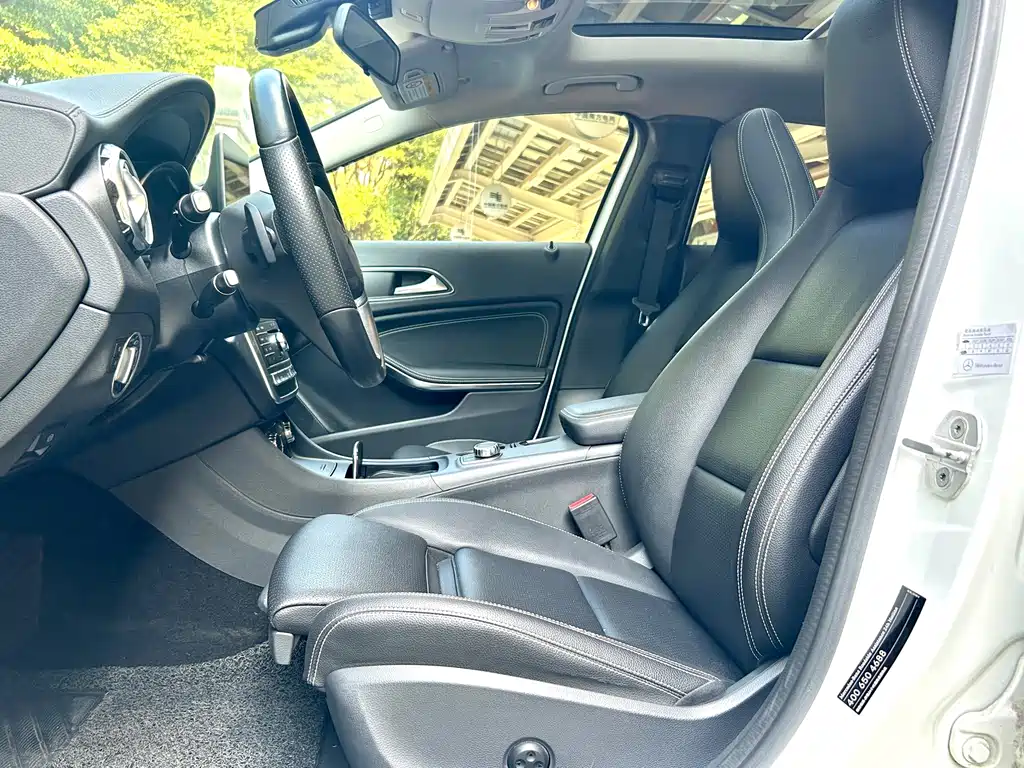 Mercedes-Benz GLA 2017 — фото 12