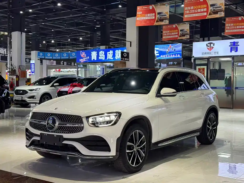 Mercedes-Benz GLC 2022 — фото 1