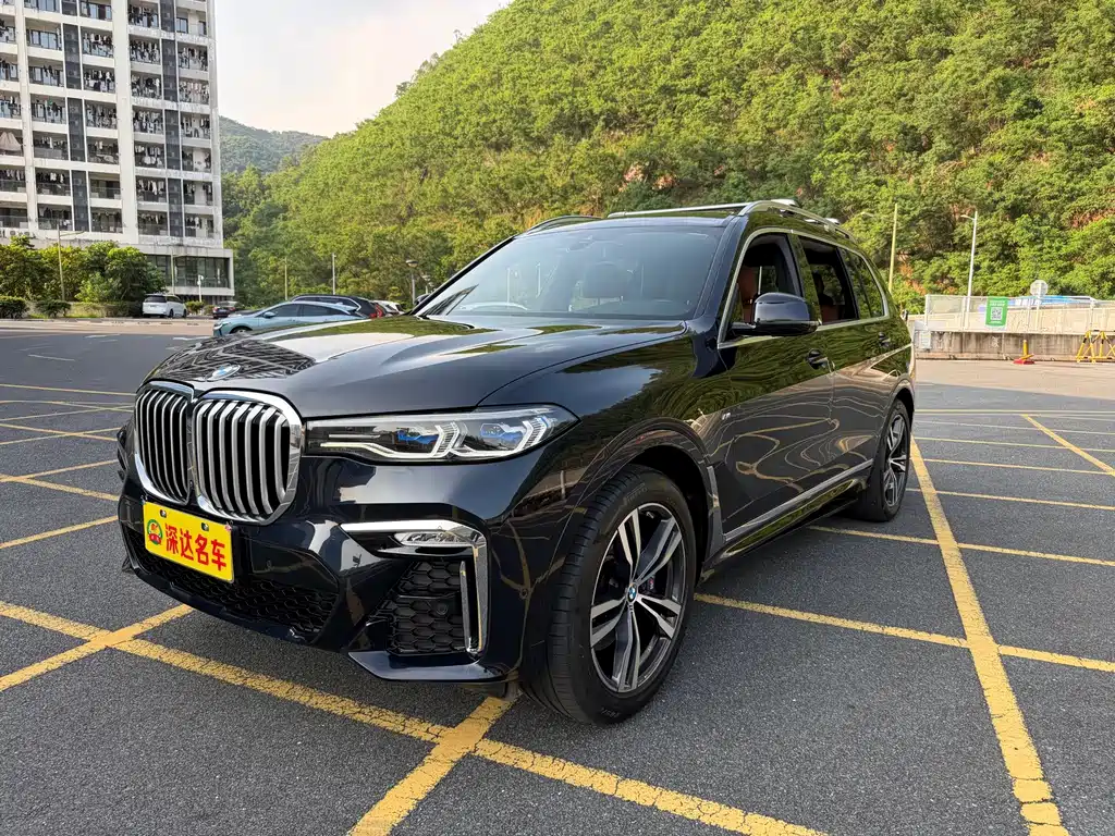 BMW X7 2021 — фото 2