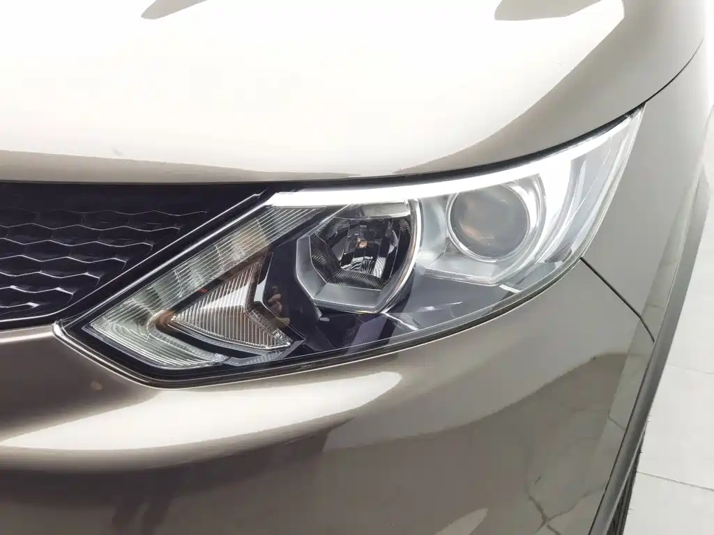Nissan Qashqai 2017 — фото 7