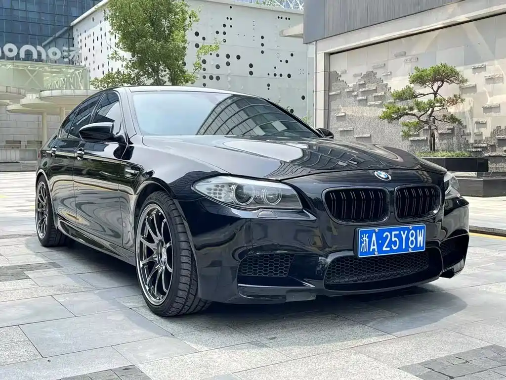 BMW M5 2014 — фото 3
