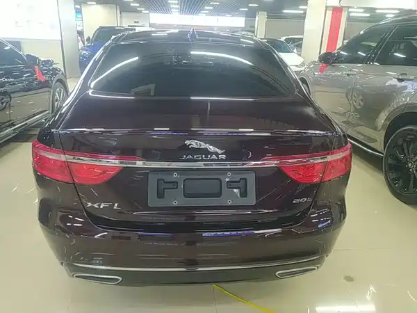 Jaguar XFL 2021