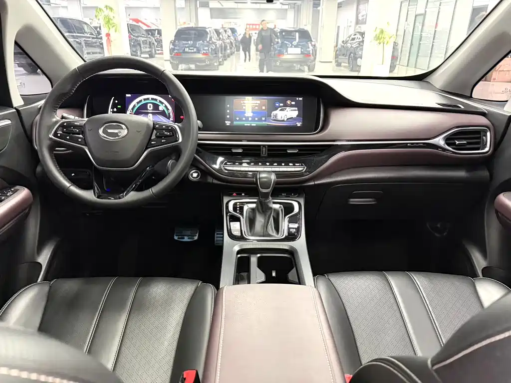 GAC Motor Trumpchi M6 2023 — фото 13