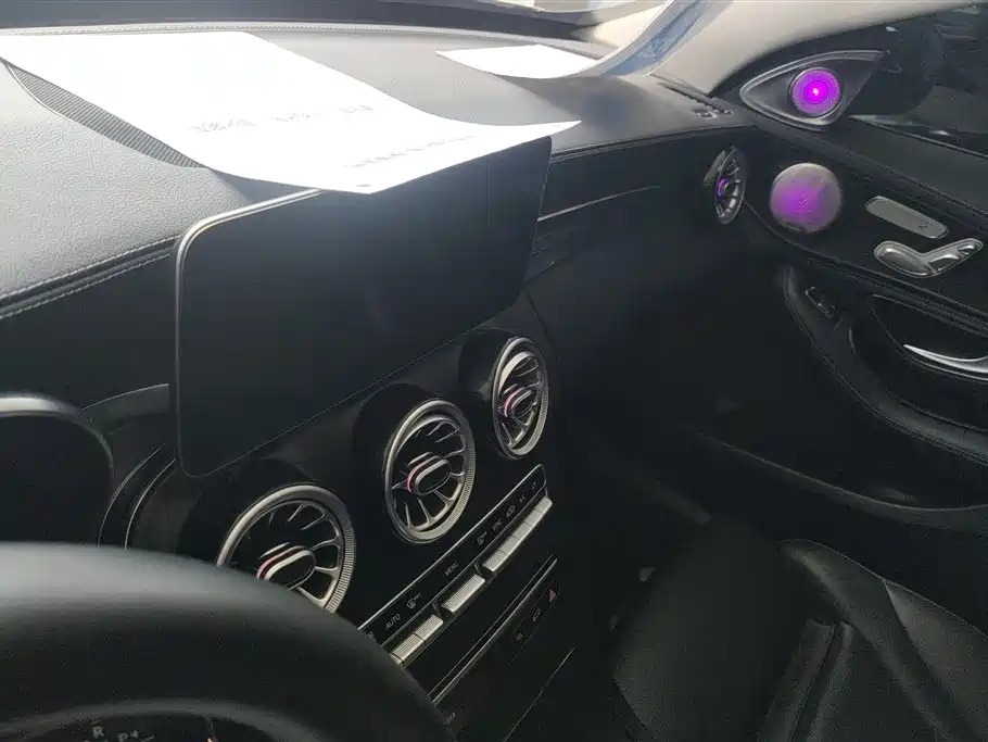Mercedes-Benz C-Class 2020 — фото 13